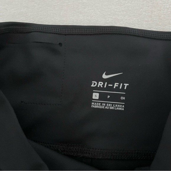 Nike Women's Dri-Fit Power Hyper Tight Fit Flutter Print Leggings, Size S - Picture 11 of 12